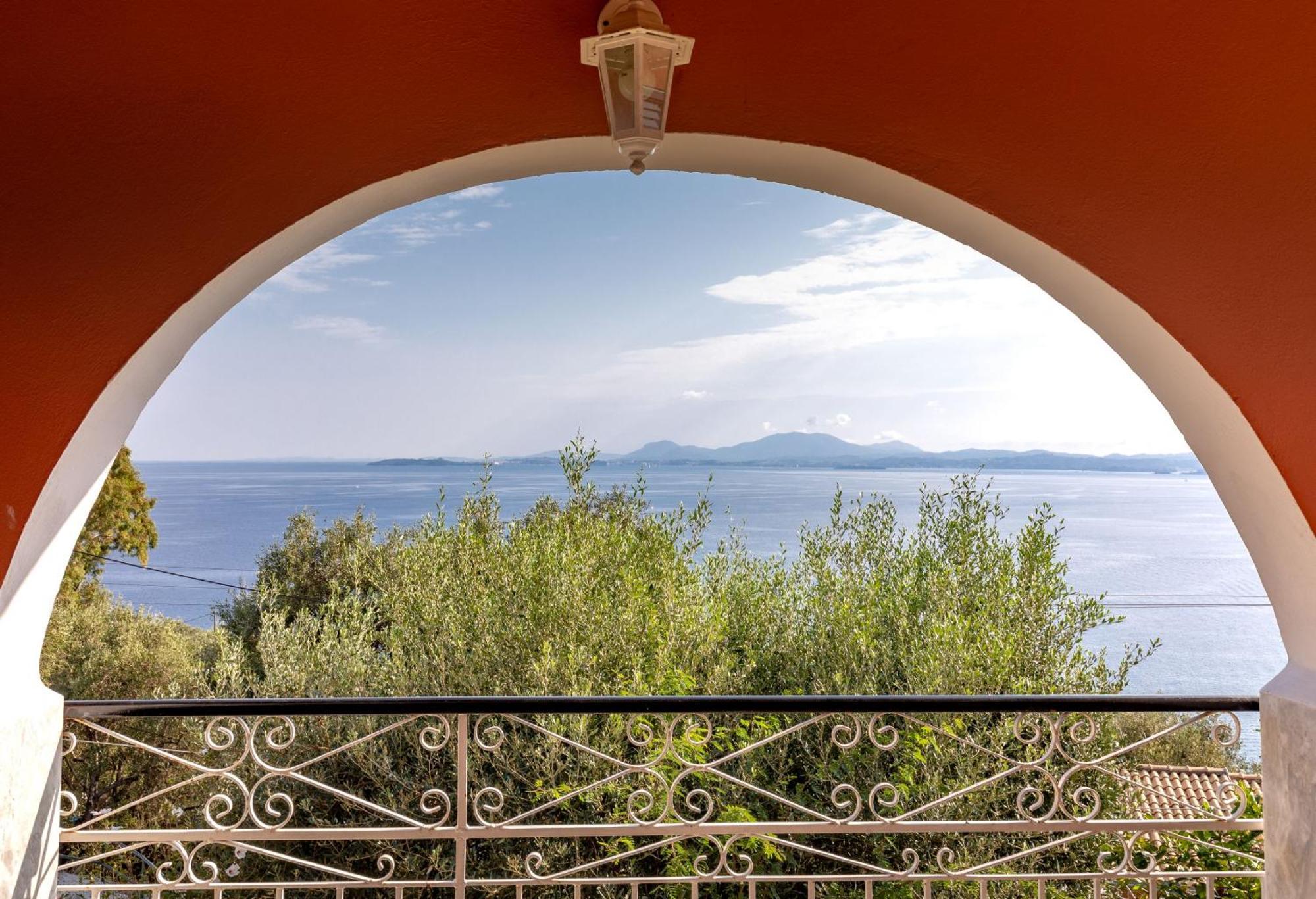 Villa Nafsika Ниссаки Экстерьер фото